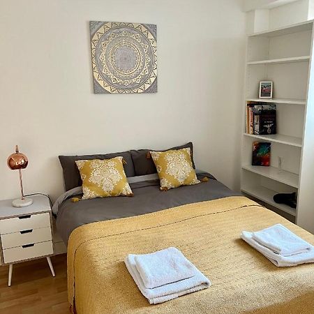 2 Bedroom Near Euston, King'S Cross ลอนดอน ภายนอก รูปภาพ