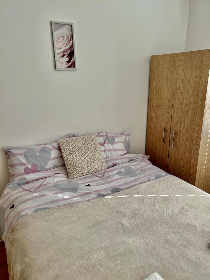 2 Bedroom Near Euston, King'S Cross ลอนดอน ภายนอก รูปภาพ